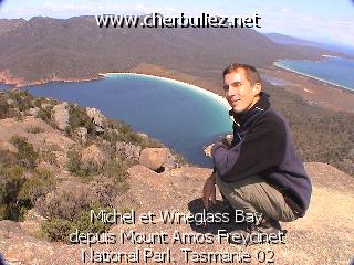 légende: Michel et Wineglass Bay depuis Mount Amos Freycinet National Park Tasmanie 02
qualityCode=raw
sizeCode=half

Données de l'image originale:
Taille originale: 162449 bytes
Temps d'exposition: 1/600 s
Diaph: f/680/100
Heure de prise de vue: 2003:02:17 12:46:00
Flash: oui
Focale: 44/10 mm
